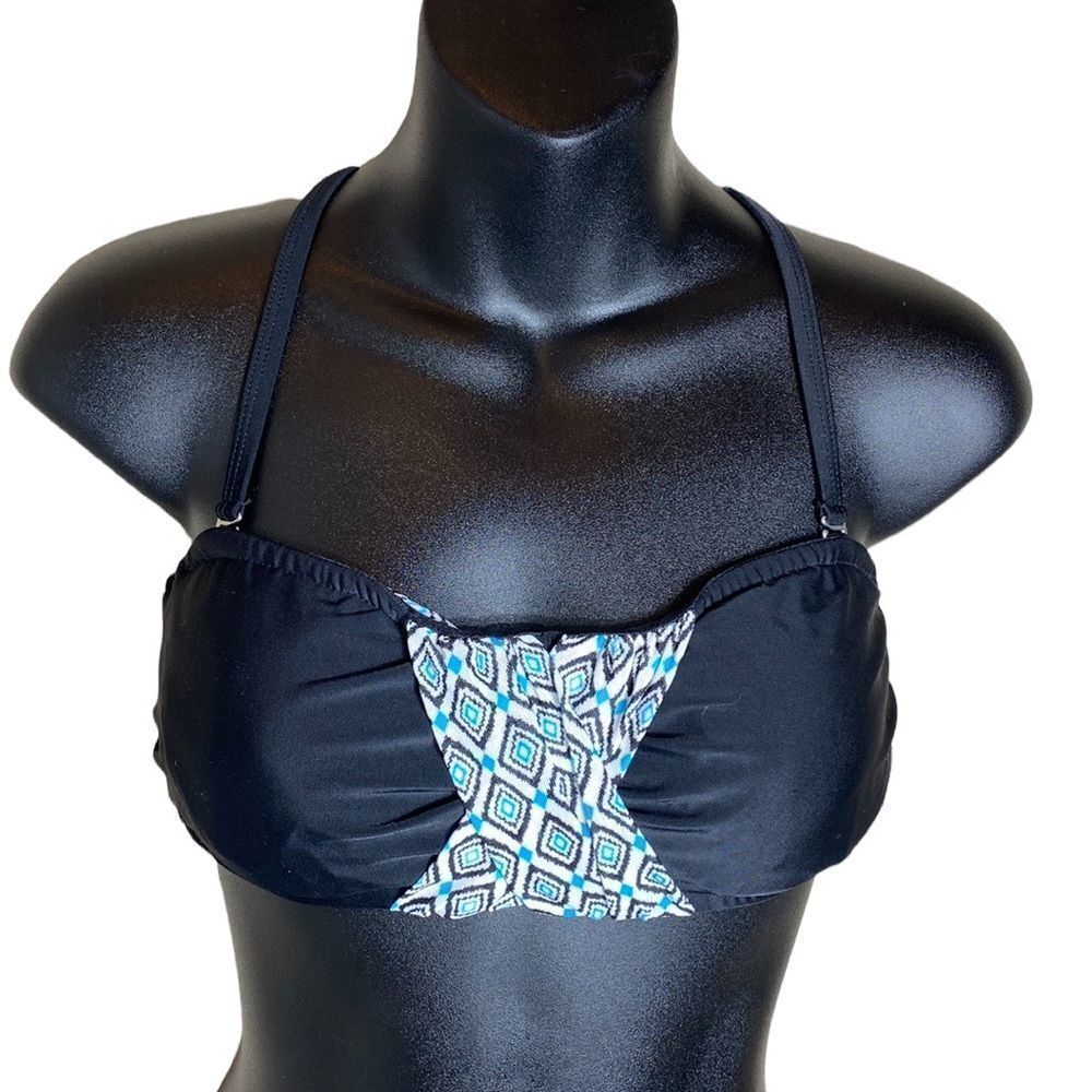 Athleta bikini top NWT black convertible swim top blue pattern design front